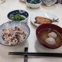 いわしの蒲焼　つみれ汁　ほうれん草のごま和え